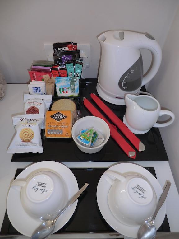 Coombe Dale Accommodation Lulsgate Bottom Phòng bức ảnh