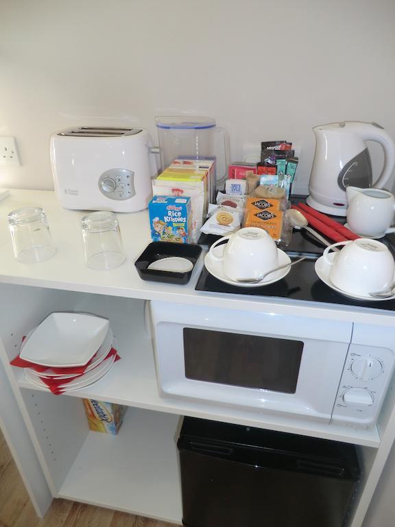 Coombe Dale Accommodation Lulsgate Bottom Phòng bức ảnh