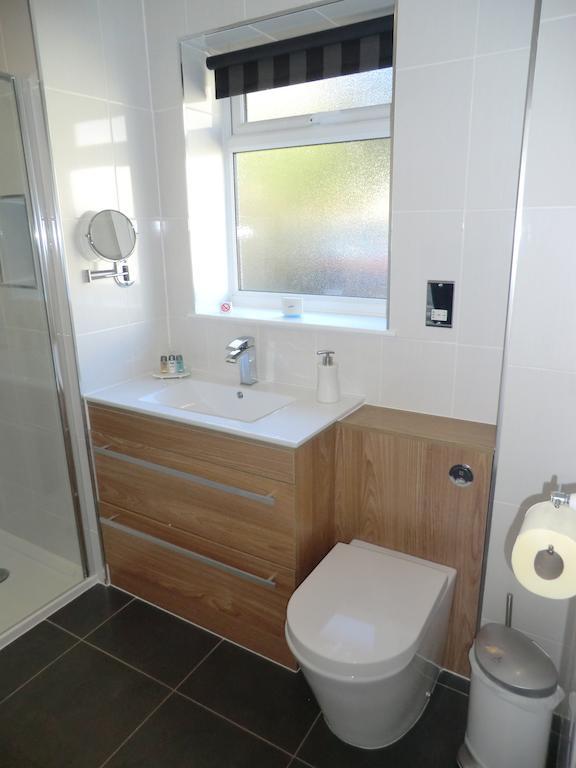 Coombe Dale Accommodation Lulsgate Bottom Phòng bức ảnh